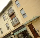 Premier Suites Bristol Cabot - Kitchen