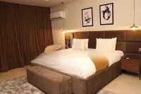 The Velvet Residence - 3-Star