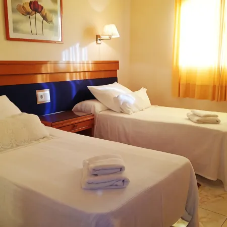 VILLAS 20 METERS FROM THE SEA OF THE SEA, WITH PRIVATE POOL.