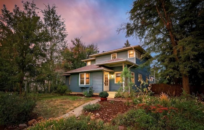 Timeless Elegance: Downtown Longmont Gem with Modern Comforts!