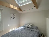 Charming Sun Filled Eastham Cottage at Fort Hill イーストハムのホテル