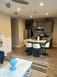 2 Bedroom Rental in Newport w/ Parking! Steps away from Thames, Broadway, & DT! - Bungalows
