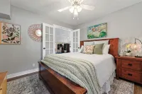 The Lemonade Stand - the perfect location in Ocean Springs. Walk to downtown! - 4 星級