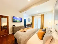 Gorgeous Studio Apt. In Historic Chapel w/ Parking - Condos