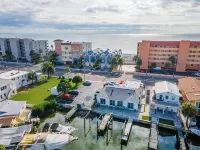 Madeira Beach1 Waterfront & 2-3 minutes' Walk to the Beach - Apartments