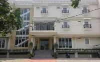 M1 Residence Syariah - 2-Star