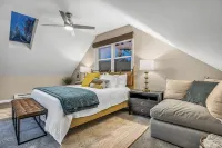 Best Hot Tub View in Bailey - Family & Pet Friendly BBQ / Hot Tub / Near Denver - Boutique