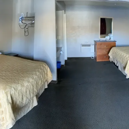 Lone Pine Budget Inn