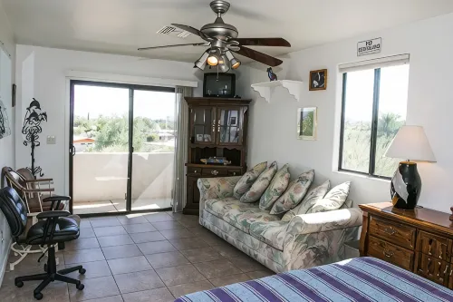 Beautiful home with pool,  private, close to UA & Downtown, arts. Great prices! - สระว่ายน้ำส่วนตัว