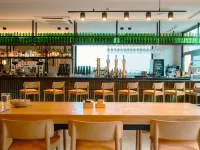 Hotel Cisneros - Parking