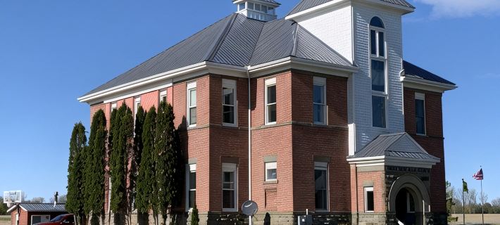One-of-a-kind! Former Schoolhouse turned mansion for rent! The entire place!! Hotels in Huron County