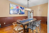 Epic 7BR/7BA House 1/2 block from Tropicana - 3-Star