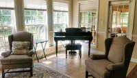 COZY WATERFRONT COTTAGE WITH BEAUTIFUL VIEWS-PET-FRIENDLY - balcony
