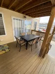 One mile to the beach!  2 br condo with deck, A/C, full kitchen, washer, dryer - Kuntosalit