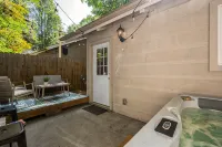 Cozy Cabin, 10 minutes to downtown Gatlinburg! - شاليه