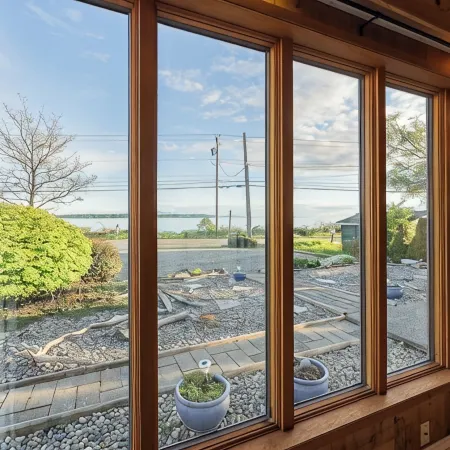 Oceanside Retreat ~ Private Beach in Quaint Seaside Town