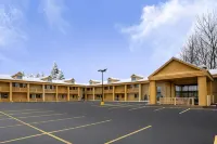 La Quinta Inn by Wyndham Oshkosh - Wifi
