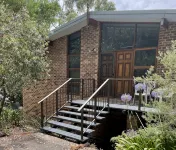 A quiet comfortable space in the trees close to all the attractions of Denmark - Wifi