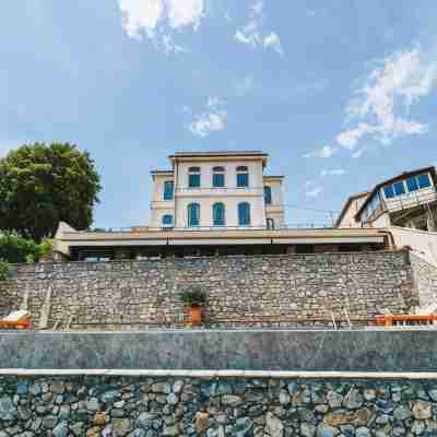 Miramare Apartments&Suites Hotel Exterior