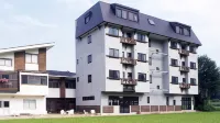 Schole Hakuba - 2-Star