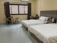 Huating Hotel - 2-Star