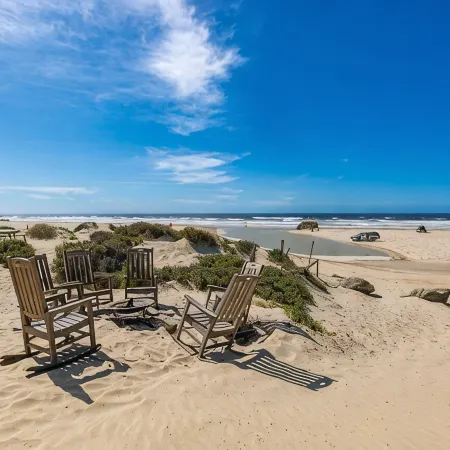 BEACH FRONT CONDO IN OCEANO