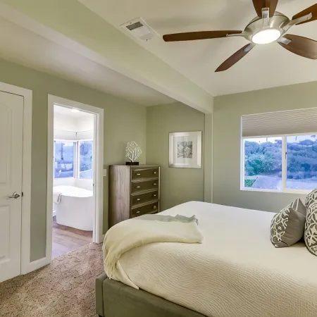 Across From The White Sand Of Moonlight Beach - Full Ocean/Beach View