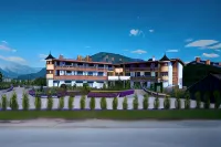 Gardenhotel Premstaller - Mountain view