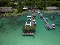 The Yak Lake House - Hostal - 3-Star