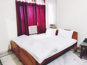Hotel Raj Regency Mainpuri