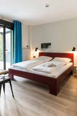 Xotel Отели в г. Хальдерн