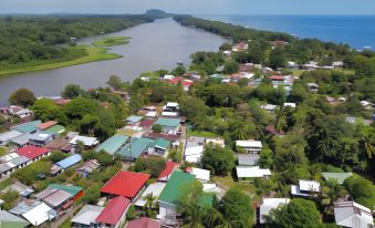 Hotel Serendipity Tortuguero