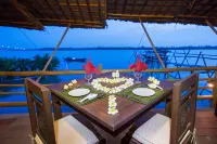 Hoi An Coco River Resort & Spa فنادق في Duy Nghia