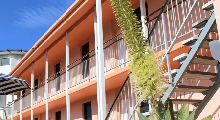 Camden Motor Inn