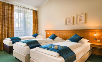 1. Hotel Se..