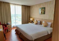 Days Hotel & Suites by Wyndham Jakarta Airport Hotels in 