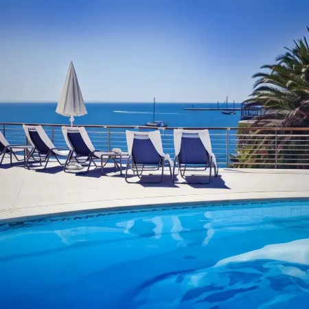 The Albatroz Hotel