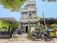 Hotel O Lia Stay Syariah Hotel a Belian