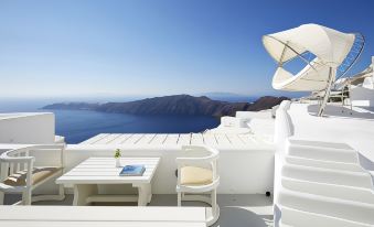 White Santorini