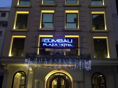 Cumbali Plaza Hotel