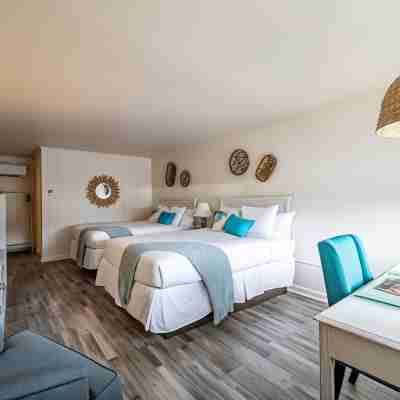 Ocean Glass Inn Rooms