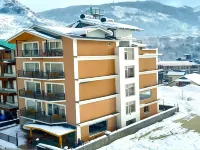 Simsa Heights Manali