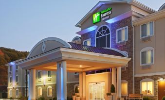 Holiday Inn Express & Suites Meriden