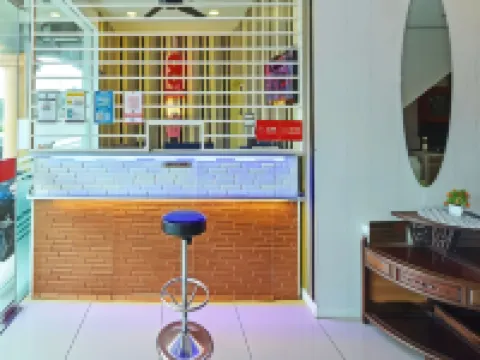 Bear Hotel at Nilai Hotel di Bandar Baru Nilai