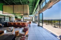 Embassy Suites by Hilton Asheville Downtown Hotels in Asheville