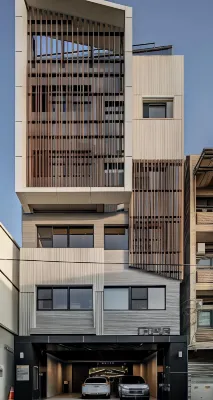 Oinn Hotel & Hostel Tainan Ngoại thất Photos