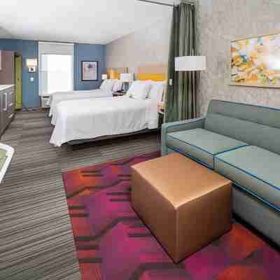 Home2 Suites by Hilton Newark Airport Rooms