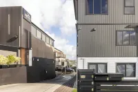 Albert Accommodation