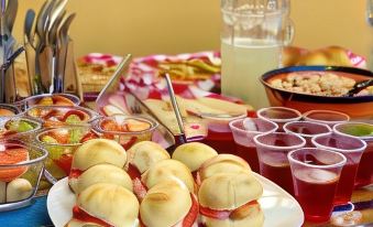 Skylake B&B Hostel 조식