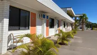 Shoredrive Motel - 3-Star